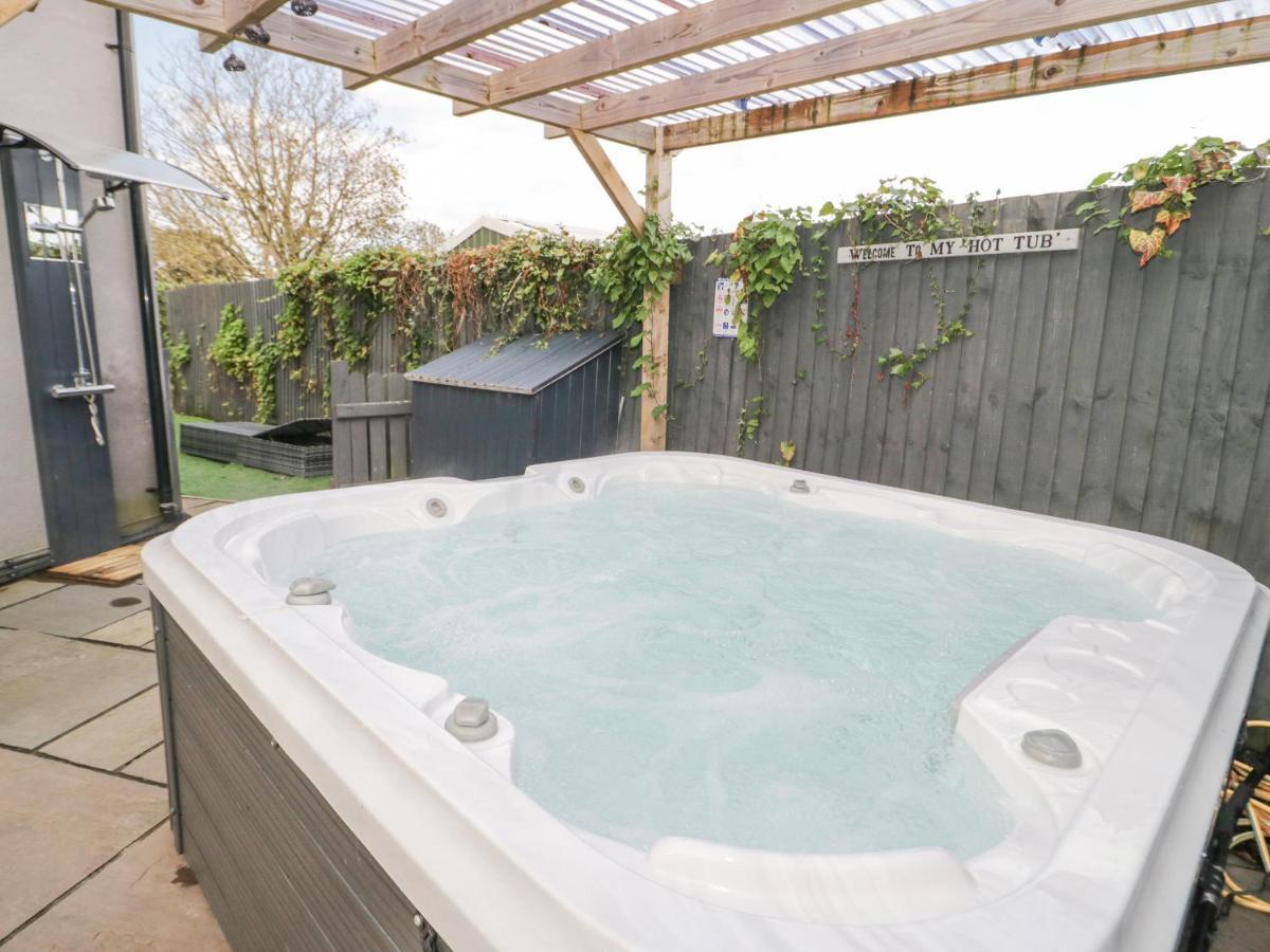 Hunters Cottage Benllech Dış mekan fotoğraf